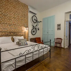 3* Hotel Doors Meidan Design